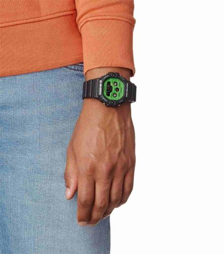 Лимитированная серия G-Shock DW-5900RS «Hot Rock Sounds (Rock Music)» посвящена музыкальным фестивалям и вечеринкам.