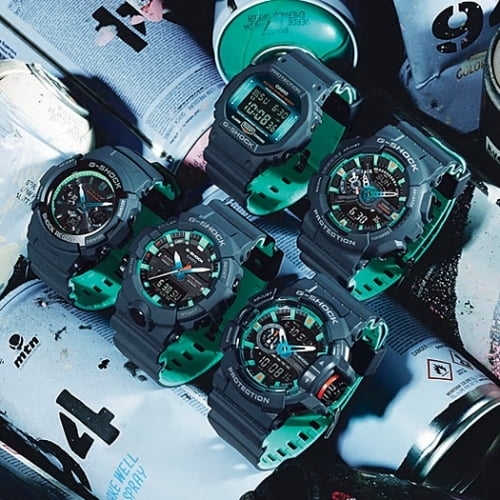 Серия часов G-SHOCK «Navy Blue Accent» представлен пятью моделями темно-синего цвета со светло-голубыми акцентами.