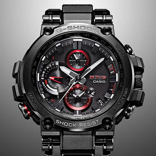 Полимерный корпус часов CASIO G-SHOCK MTG-B1000B-1AER со структурой Metal Core Guard усилен карбоновыми волокнами.
